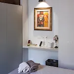 Giulia\'S House, Monti
