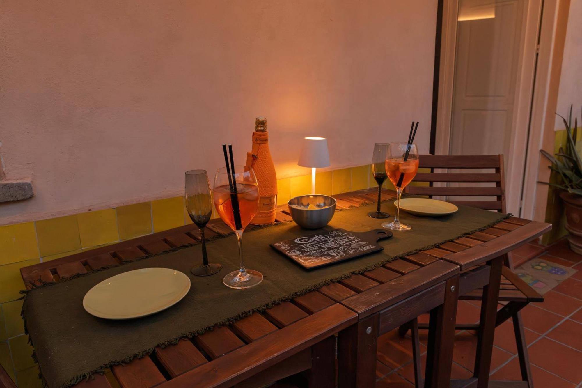Giulia's House, Monti
