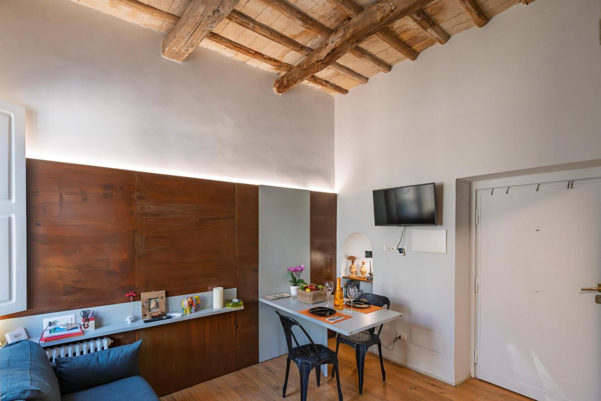 Giulia's House, Monti Appartamento *
