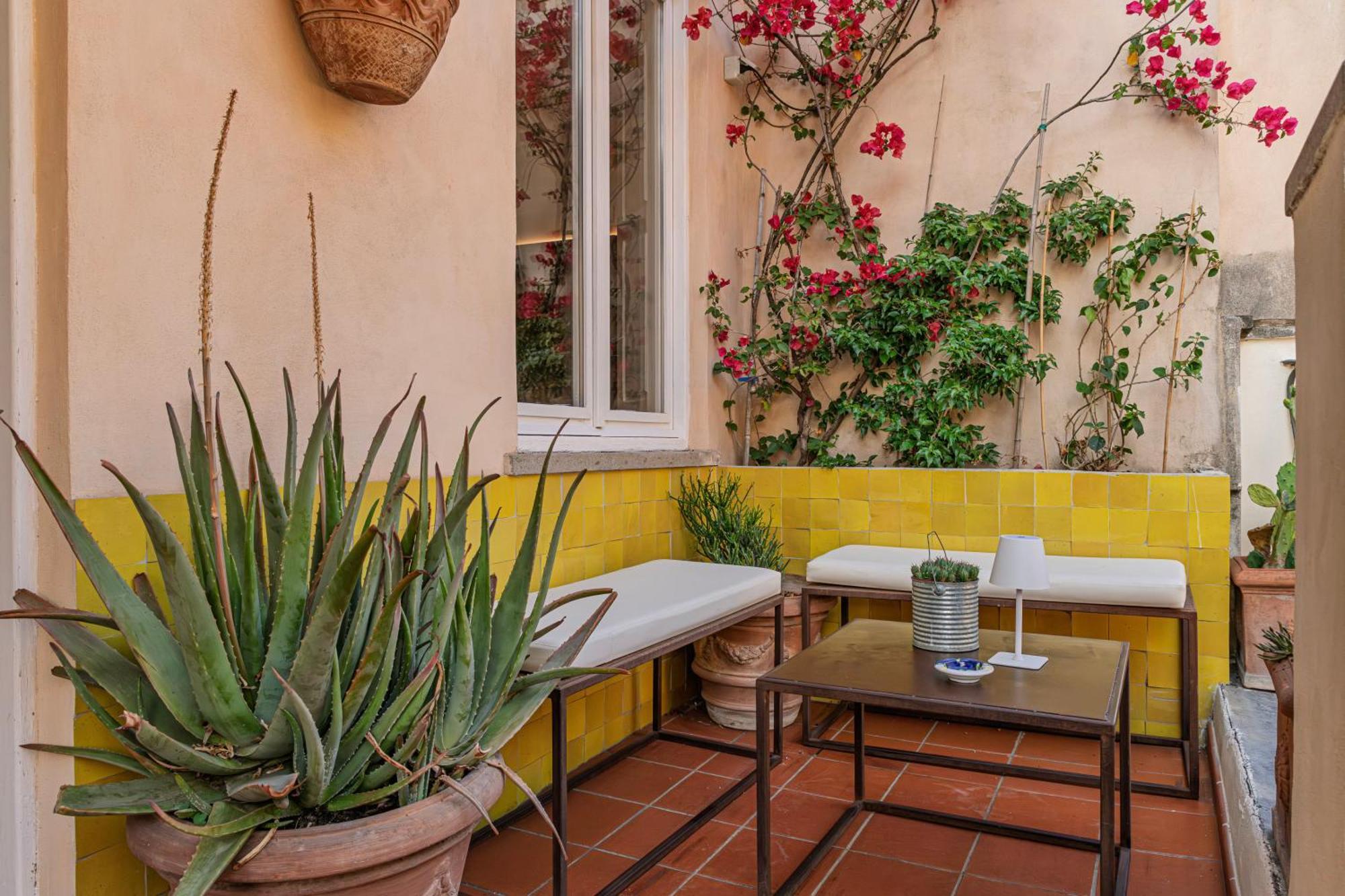 Giulia's House, Monti Apartment